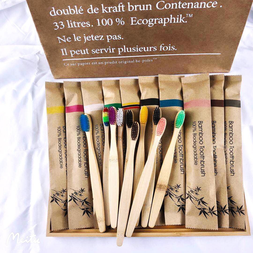 Bamboo Toothbrush Set - فرشاة أسنان من الخيزران بألوان عشوائية